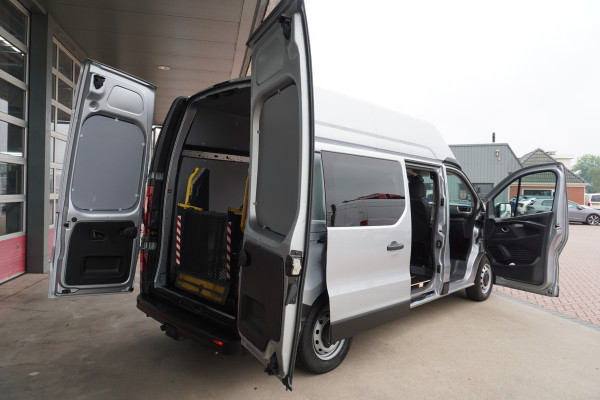 Renault Trafic 2.0 Blue dCi 170PK T30 L2H2 Invalide vervoer / ideaal voor camper nr. V186 | Airco | Cruise | Navi | trekhaak (marge auto INCL BPM)