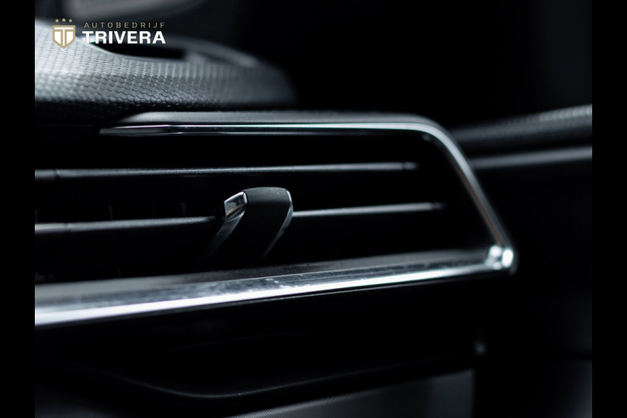 Lynk & Co 01 Lynk & Co 01 1.5 l SoH 96% l PANO l 360°camera l INFINITY Sound l Zwrt Hemel l 1ste eig. l BTW Auto l CARPLAY