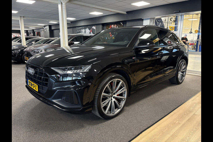 Audi Q8 60 TFSI e quattro Pro Line S Competition/s-line/leer/pano/matrix/memory/massage