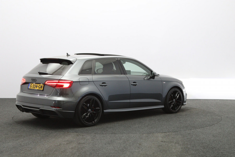 Audi A3 Sportback 35 TFSI 150 PK CoD Advance Sport, Panoramadak, Stoelverwarming, Cruise Control