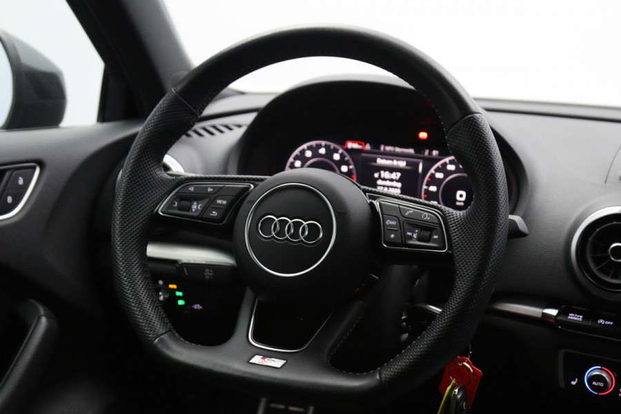 Audi A3 Sportback 35 TFSI 150 PK CoD Advance Sport, Panoramadak, Stoelverwarming, Cruise Control