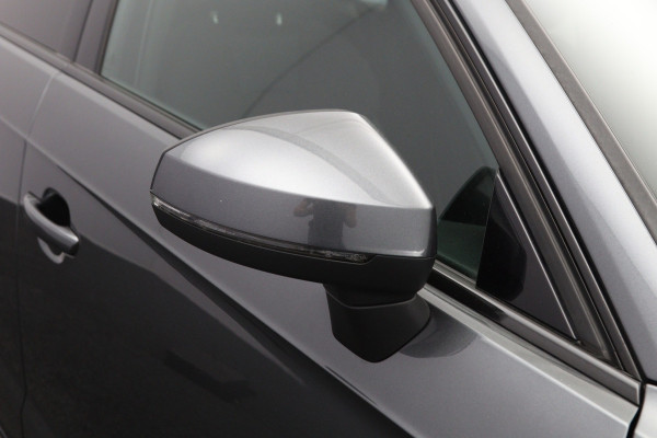 Audi A3 Sportback 35 TFSI 150 PK CoD Advance Sport, Panoramadak, Stoelverwarming, Cruise Control