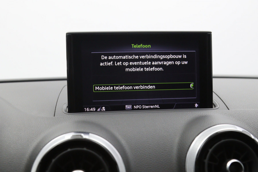Audi A3 Sportback 35 TFSI 150 PK CoD Advance Sport, Panoramadak, Stoelverwarming, Cruise Control