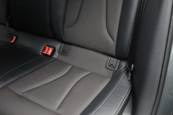 Audi A3 Sportback 35 TFSI 150 PK CoD Advance Sport, Panoramadak, Stoelverwarming, Cruise Control