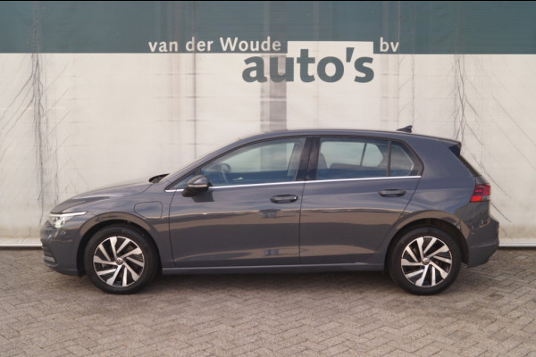 Volkswagen Golf 1.4 eHybrid PHEV Style Business -LEER-NAVI-ECC-LED-PDC-