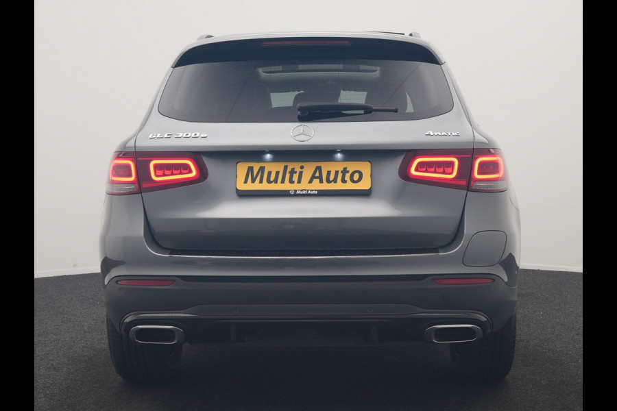 Mercedes-Benz GLC 300e 4MATIC Business Solution AMG PHEV 313pk Dealer O.H. | Trekhaak Af Fabriek | Panodak | Multi Beam LED | Alcantara Sportstoelen Verwarmd | Blis | Camera | Keyless | Sfeerverlichting | Apple Carplay | Navigatie | DAB | Cruise Control | Plug In Hybrid |