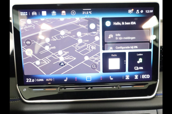 Volkswagen Tiguan 1.5 eHybrid R-Line Edition 204 pk Automaat (DSG) | Verlengde garantie | Navigatie | Panoramadak | Trekhaak (wegklapbaar) | Parkeersensoren (Park assist) | Rondomzicht camera | Black Style pakket | R-Line |