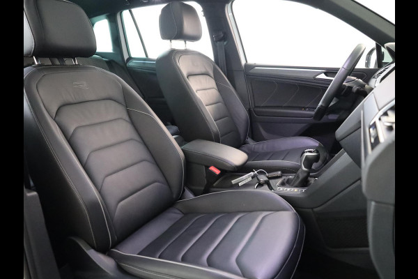 Volkswagen Tiguan 1.4 TSI eHybrid R-Line Business 245 pk Automaat (DSG) | Private lease vanaf €766 | Navigatie | Panoramadak | Park assist | Rondomzicht camera | Head-up display | Lederen bekleding | Elektr. voorstoelen met geheugen | R-Line |