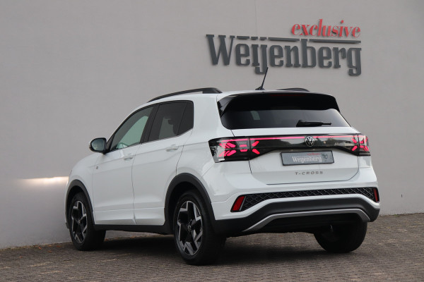 Volkswagen T-Cross 1.0 TSI R-Line DSG IQ Matrix ACC PDC