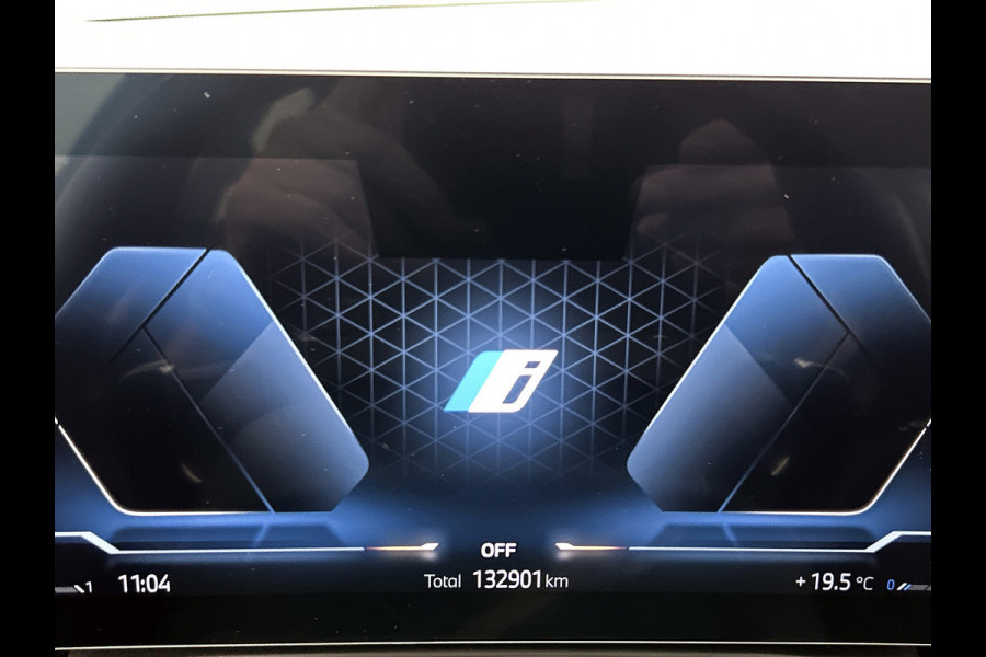 BMW 3 Serie Touring 320e (TREKHAAK WEGKLAPBAAR, MEMORY SEATS, LED, CAMERA, CARPLAY, 1e EIGENAAR, DEALER ONDERHOUDEN)