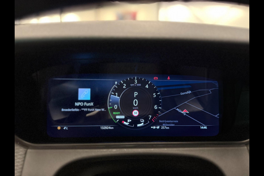 Land Rover Range Rover Velar 2.0 P400e R-Dynamic HSE SOH 86,5%/PANO/MERIDIAN-SOUND/LEDER/V-COCKPIT/H-UP/DAB/CARPLAY///