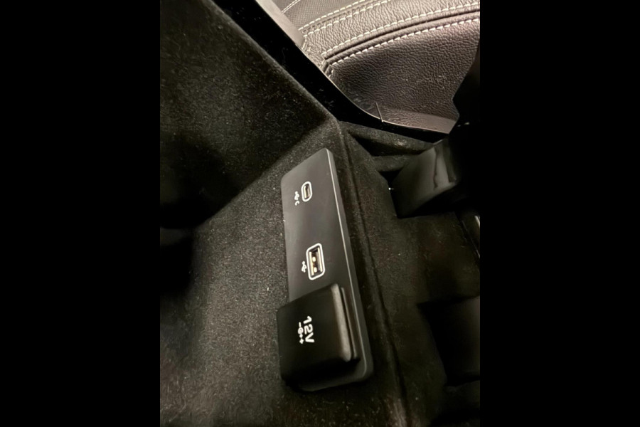 Land Rover Range Rover Velar 2.0 P400e R-Dynamic HSE SOH 86,5%/PANO/MERIDIAN-SOUND/LEDER/V-COCKPIT/H-UP/DAB/CARPLAY///