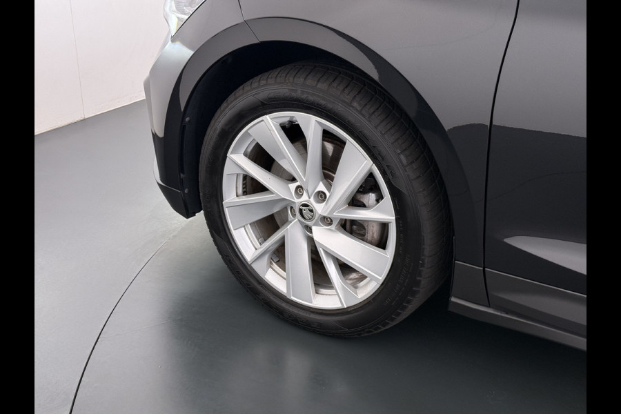 Škoda ENYAQ iV 80 204PK Chrystal Face Sport Pakket Trekhaak SOH 91% Stoel+Stuurverwarming 3-Zone Ecc Camera Apple Carplay Android Auto Navi Led Matrix Rijstrooksensor Isofix Keyless 1.000KG Trekgewicht Origineel Nederlandse Auto