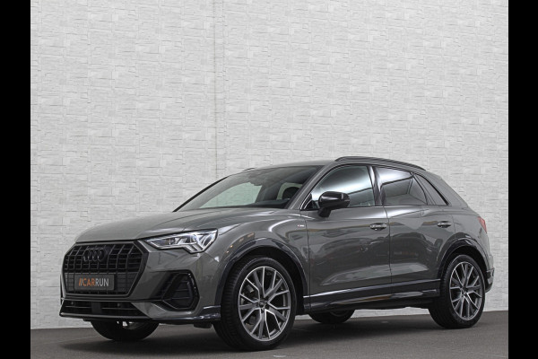 Audi Q3 35 TFSI S-Line | ACC | Trekhaak | Leder | Sportstoelen | Matrix-LED | Standkachel | Sfeerverlichting | Uniek Interieur | Carplay | 20 inch | Audi-Sound | Getint Glas | Lane-Assist | Stoelverwarming | Virtual-Cockpit | Dodehoek |