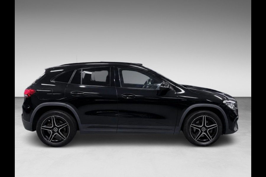 Mercedes-Benz GLA 250 e AMG Limited SOH-TEST/PANO/SFEERVERL/NAVI/DAB/LED/V-COCKPIT/CARPLAY///