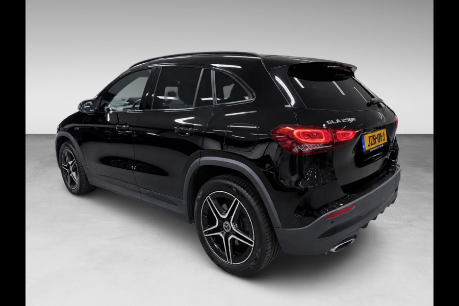 Mercedes-Benz GLA 250 e AMG Limited SOH-TEST/PANO/SFEERVERL/NAVI/DAB/LED/V-COCKPIT/CARPLAY///