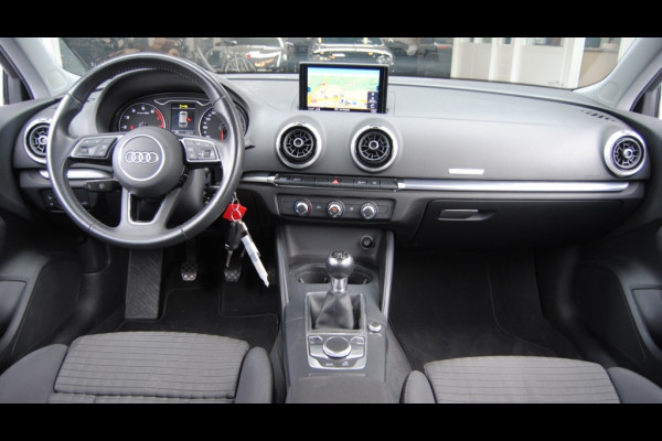 Audi A3 Sportback 30 TFSI Sp. L. Ed. | Cruise | Navi | Bluetooth |