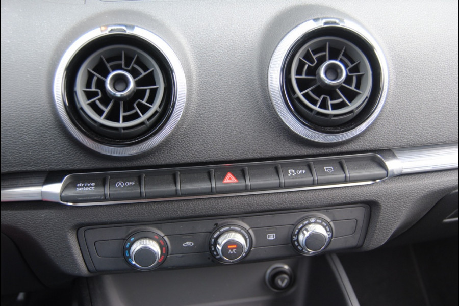 Audi A3 Sportback 30 TFSI Sp. L. Ed. | Cruise | Navi | Bluetooth |