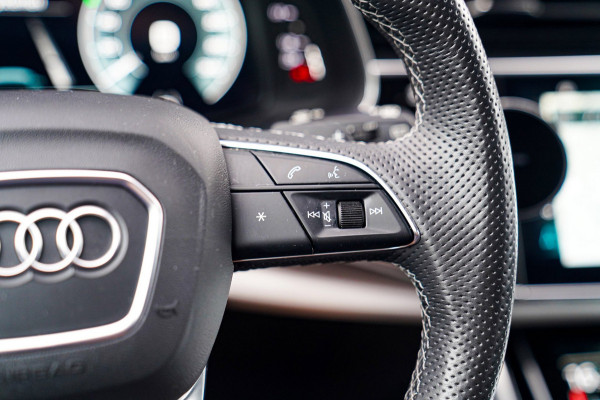 Audi Q7 55 TFSI e quattro Pro Line Plus | Luchtvering | Head Up Display | Elektrisch trekhaak | Apple Carplay | Bang & Olufsen