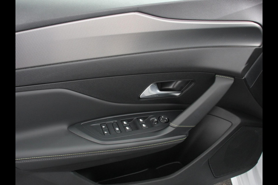 Peugeot 308 1.2 PureTech 130pk GT Automaat Climate control Adaptive cruise control Parkeersensoren Achteruitrijcamera Navigatie Voorstoelen verwarmd LED Apple Carplay/ Android Auto