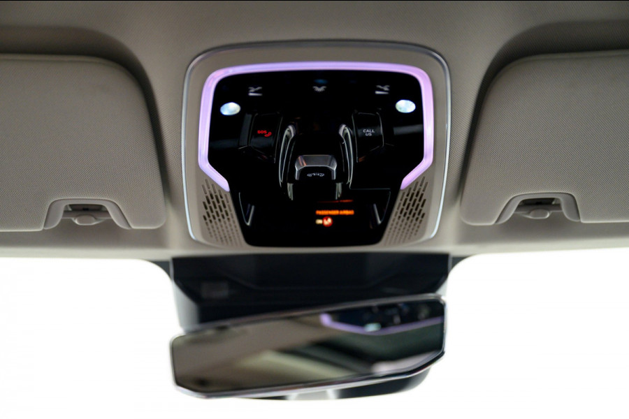 Lynk & Co 01 1.5 261PK Plug-in Hybrid *BLACK PAKKET* 360 Camera Pano/dak Apple/Carplay Adaptive/Cruise