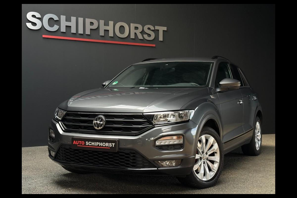 Volkswagen T-Roc 1.5 Tsi DSg Sport/navi/18inch/zwarte hemel/stoelverwarming/black optic