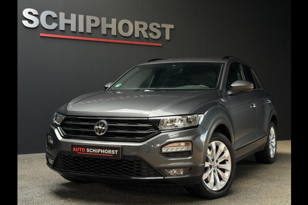 Volkswagen T-Roc 1.5 Tsi DSg Sport/navi/18inch/zwarte hemel/stoelverwarming/black optic