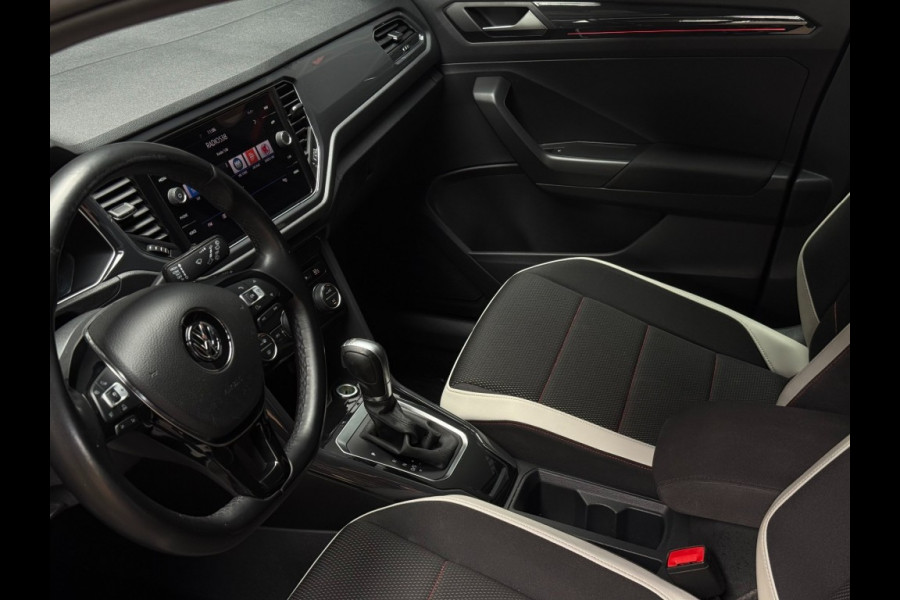 Volkswagen T-Roc 1.5 Tsi DSg Sport/navi/18inch/zwarte hemel/stoelverwarming/black optic