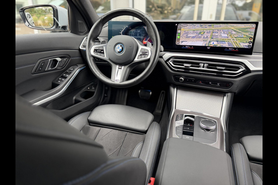BMW 3 Serie Touring 330e xDrive M-Sport Pro |Pano|Driving Ass Prof|Innovation|360Cam|19"|
