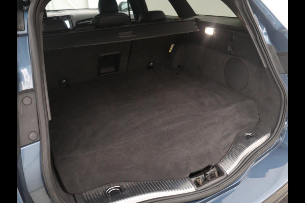 Ford Mondeo Wagon 2.0 IVCT HEV Vignale | Leder/alcantara | Memory | Cruise control | Dodehoek detectie | Stuur/stoel verwarming | Achterbank verwarming | Carplay | Camera | Park assist | Elektrische achterklep