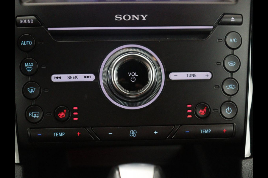 Ford Mondeo Wagon 2.0 IVCT HEV Vignale | Leder/alcantara | Memory | Cruise control | Dodehoek detectie | Stuur/stoel verwarming | Achterbank verwarming | Carplay | Camera | Park assist | Elektrische achterklep
