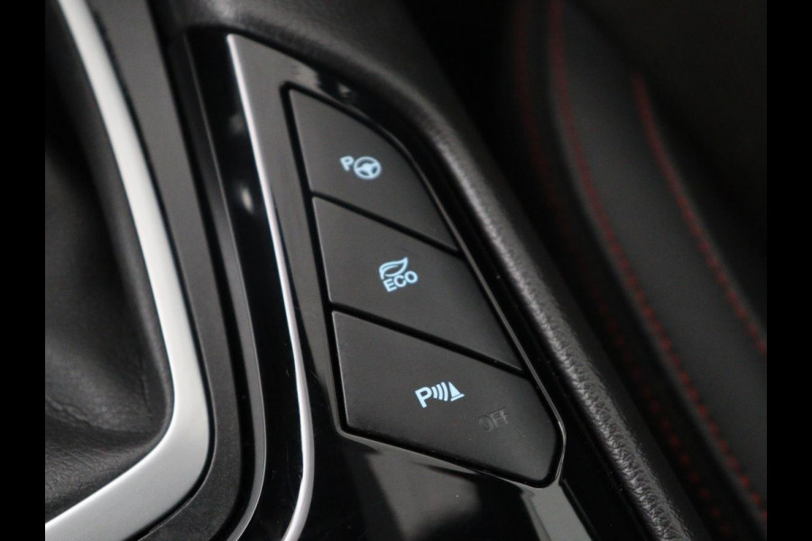 Ford Mondeo Wagon 2.0 IVCT HEV Vignale | Leder/alcantara | Memory | Cruise control | Dodehoek detectie | Stuur/stoel verwarming | Achterbank verwarming | Carplay | Camera | Park assist | Elektrische achterklep