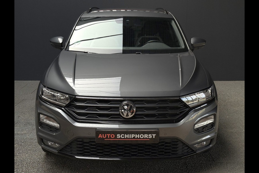 Volkswagen T-Roc 1.5 Tsi DSg Sport/navi/18inch/zwarte hemel/stoelverwarming/black optic