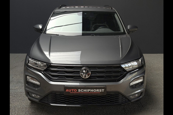 Volkswagen T-Roc 1.5 Tsi DSg Sport/navi/18inch/zwarte hemel/stoelverwarming/black optic