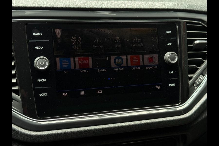 Volkswagen T-Roc 1.5 Tsi DSg Sport/navi/18inch/zwarte hemel/stoelverwarming/black optic