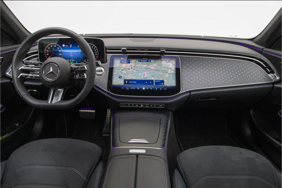 Mercedes-Benz E-Klasse Estate 300 e AMG Premium, Pano, Distronic, Trekhaak, Nightpakket 2025