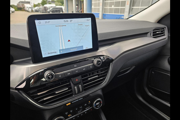 Ford Kuga 2.5 PHEV Titanium | Adaptive cruise control | Camera | Dodehoeksensoren | Head up display | Koplampen adaptief