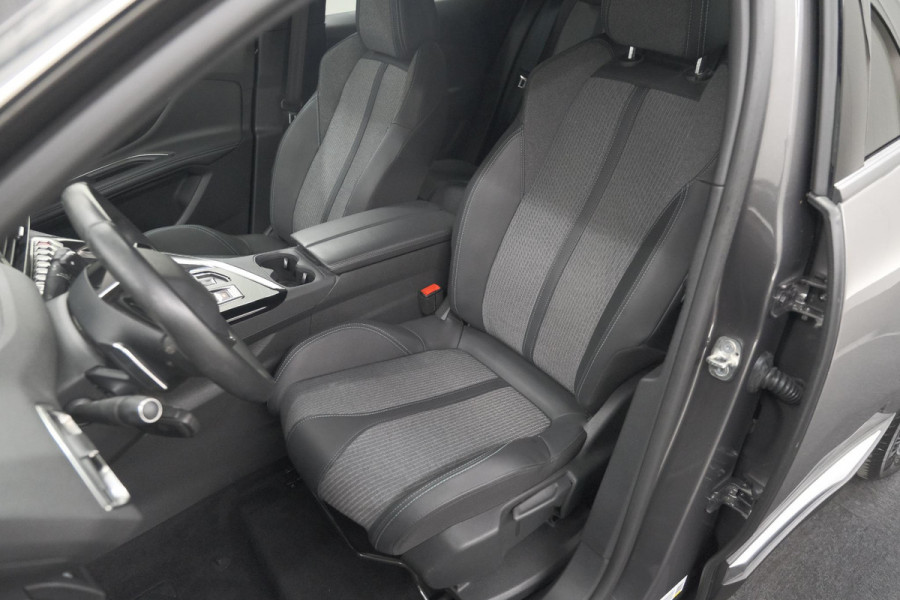 Peugeot 3008 1.6 HYbrid 225 Allure | Camera | Dodehoekdetectie | Navigatie | Apple Carplay