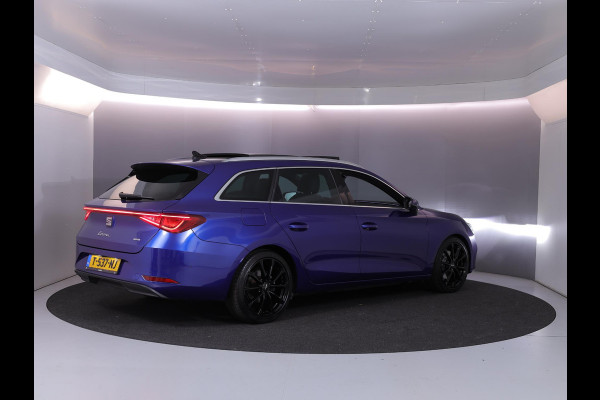 Seat Leon Sportstourer 1.4 TSI eHybrid PHEV FR 204pk | Panoramadak | Park Assist | Airco automatisch | Apple Carplay/Android Auto | cruise control, LED koplampen | Lichtmetalen velgen | Navigatiesysteem full map