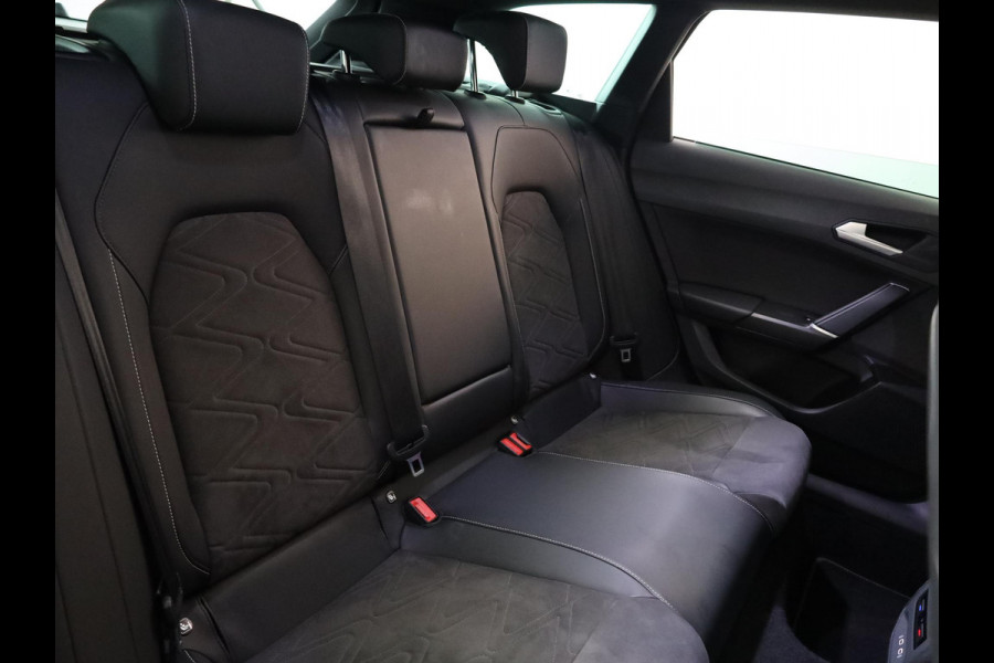 Seat Leon Sportstourer 1.4 TSI eHybrid PHEV FR 204pk | Panoramadak | Park Assist | Airco automatisch | Apple Carplay/Android Auto | cruise control, LED koplampen | Lichtmetalen velgen | Navigatiesysteem full map