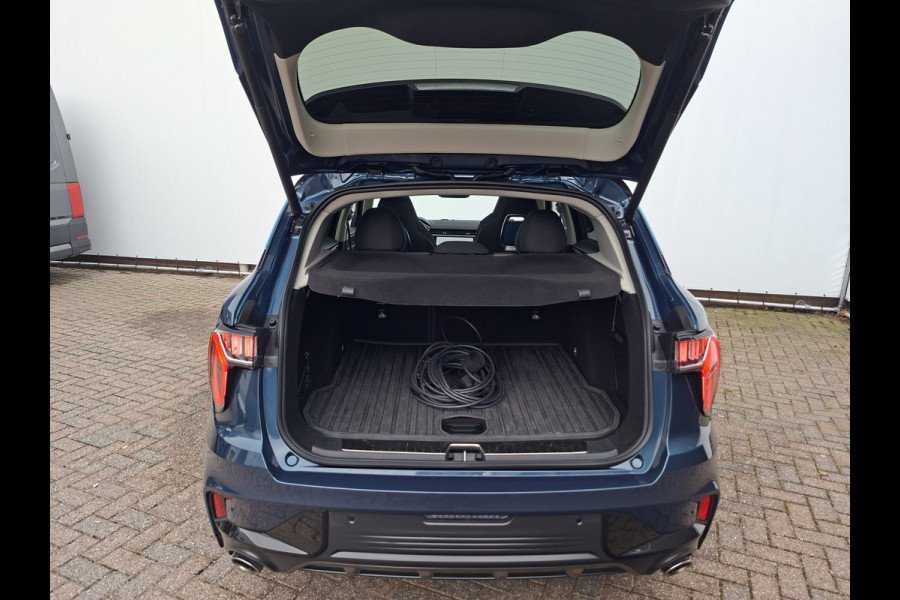 Lynk & Co 01 15x Op voorraad1.5 PHEV 262PK Adapt.Cruise 360° Cam Carplay Plug-in Stoelverw Vol opties!