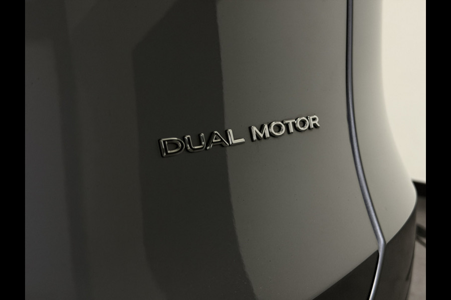 Tesla Model Y Long Range AWD 75 kWh | ACC | Stoelen verwarmd | Keyless