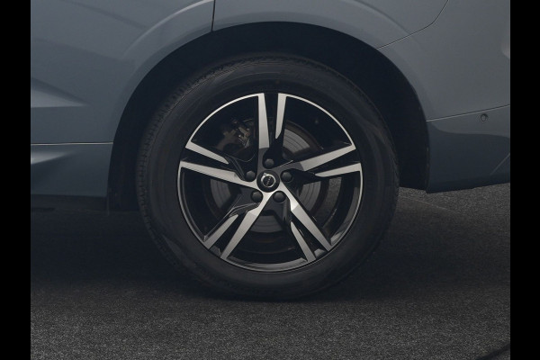 Volvo XC60 T6 AWD R-Design PHEV 340pk Dealer O.H. | Panodak | Adaptive Cruise | Head Up | 360 Camera | Harman / Kardon | Lederen Sportstoelen Memory & Verwarmd | Stuur Verwarmd | Google Assistent | Keyless | Apple Carplay | Navigatie | DAB | Plug In Hybrid |