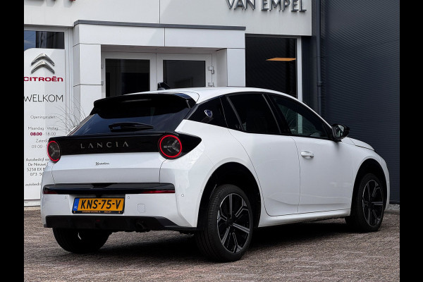 Lancia Ypsilon 1.2 Turbo Hybrid LX 110pk | 360 Camera | Navigatie By App | Adaptive Cruise | Climate control