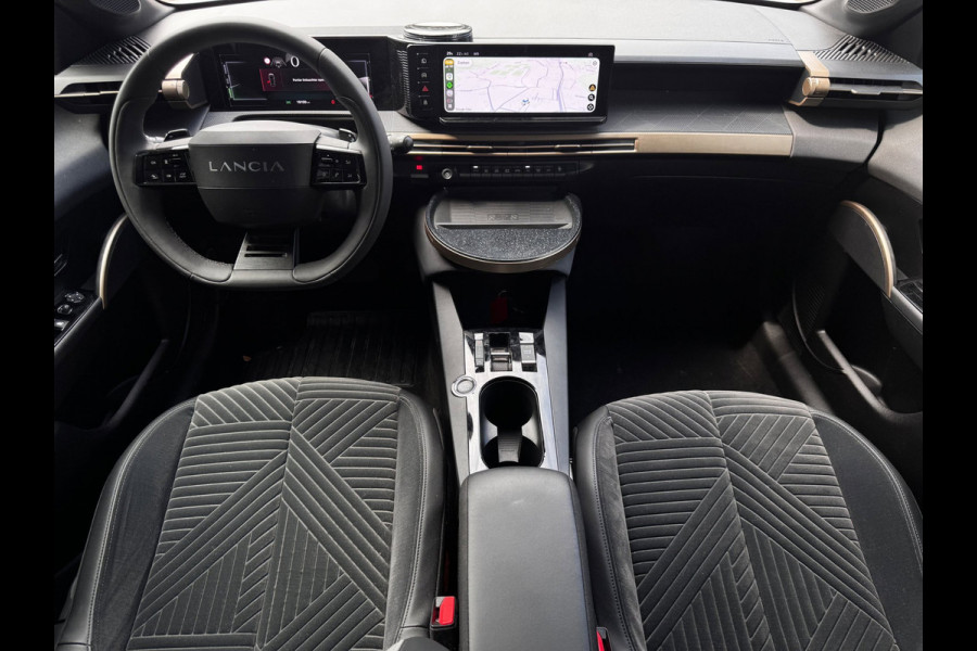 Lancia Ypsilon 1.2 Turbo Hybrid LX 110pk | 360 Camera | Navigatie By App | Adaptive Cruise | Climate control