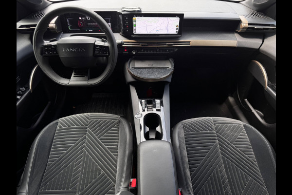 Lancia Ypsilon 1.2 Turbo Hybrid LX 110pk | 360 Camera | Navigatie By App | Adaptive Cruise | Climate control