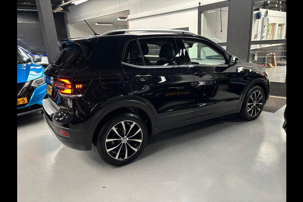 Volkswagen T-Cross 1.5 TSI Style / Carplay /Trekhaak/ Stoelverwarming