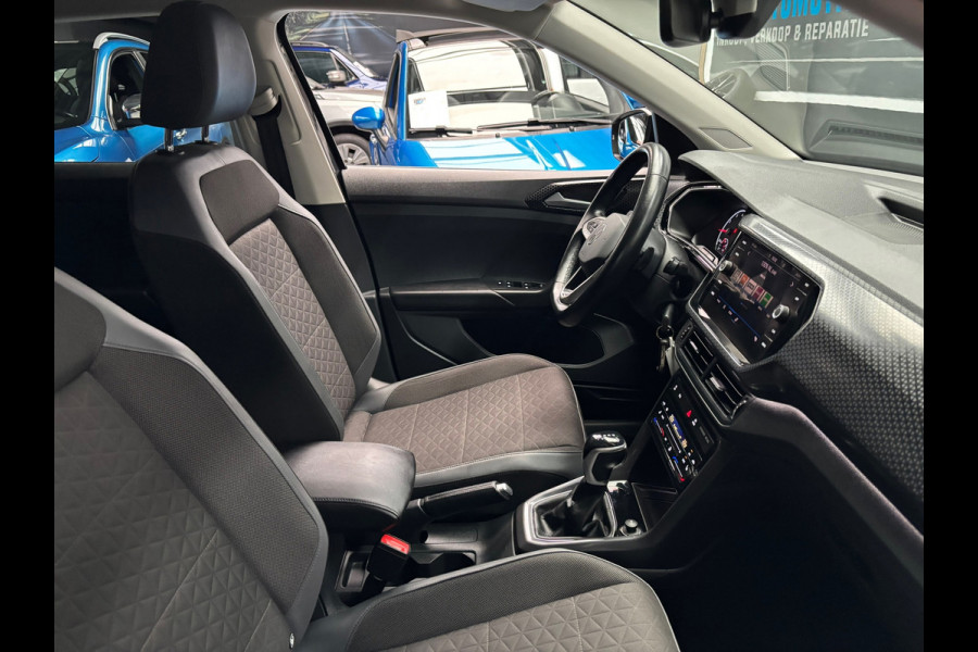 Volkswagen T-Cross 1.5 TSI Style / Carplay /Trekhaak/ Stoelverwarming