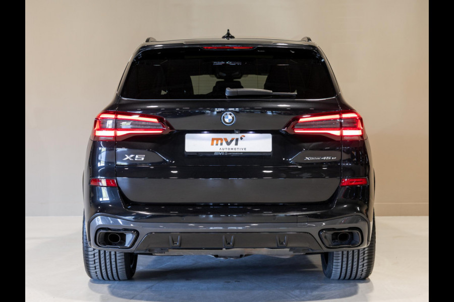 BMW X5 xDrive45e Executive M Pakket / 394pk / SOH 90% / Panorama dak / Trekhaak / Head-up display / 360 graden camera /