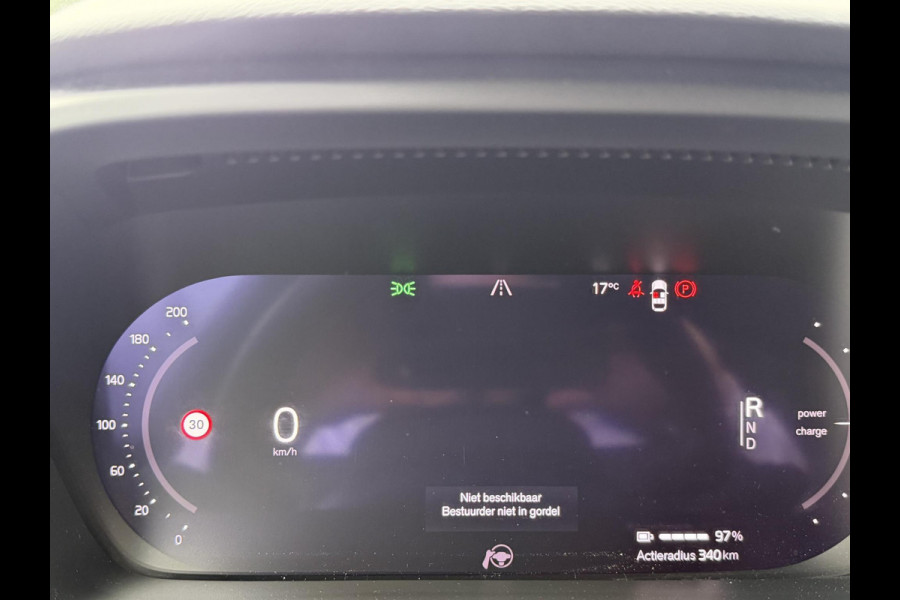 Volvo XC40 Single Motor Plus 69 kWh SOH 93% | ELEKTRISCHE KOFFERBAK | VOLVO DEALER ONDERHOUDEN | ADAPTIVE CRUISE CONTROL | STOEL- + STUURWIELVERWARMING | CAMERA | ALL-IN PRIJS INCL. 12 MND BOVAG GARANTIE